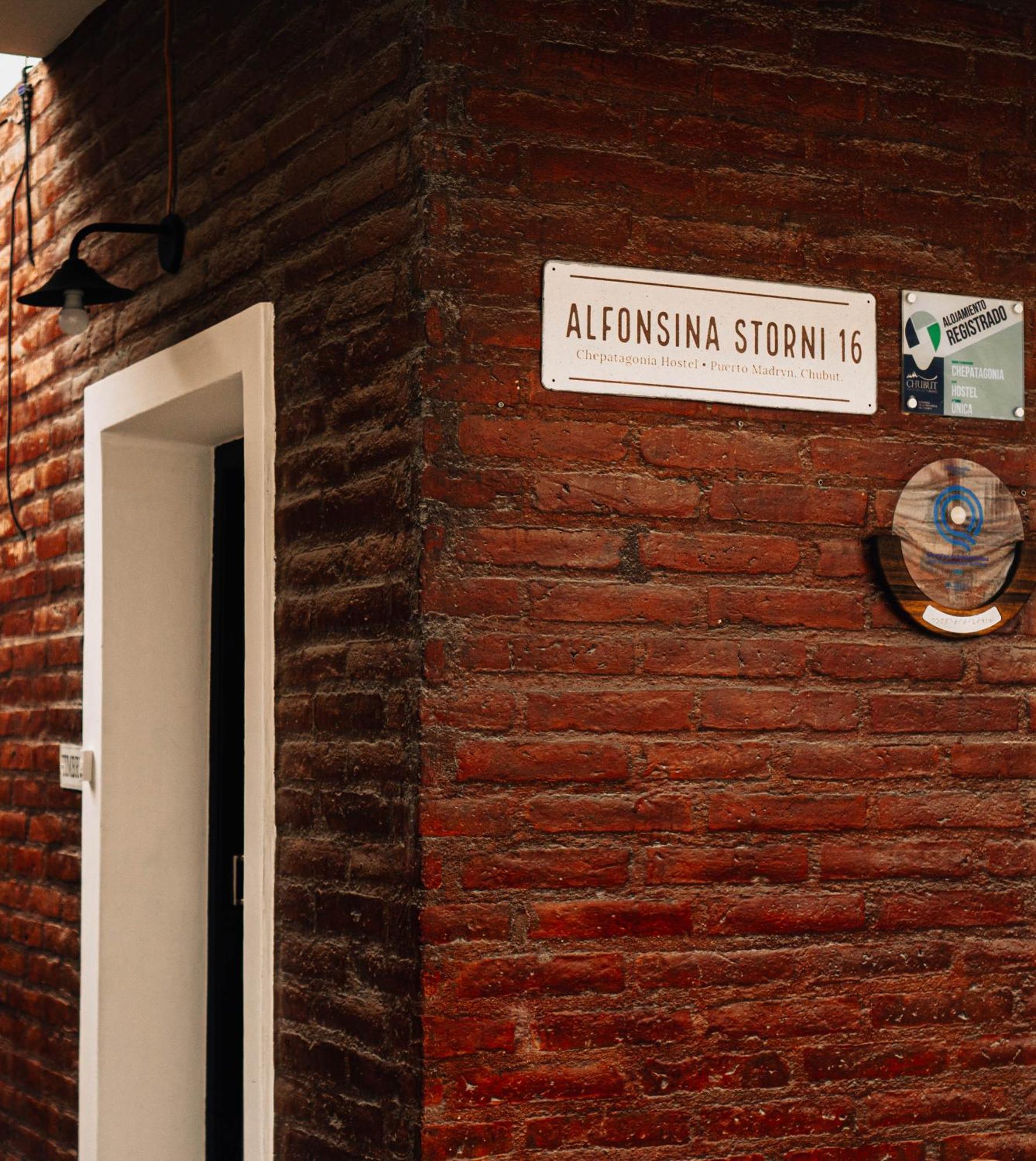 Chepatagonia Hostel & Experiences Puerto Madryn Bagian luar foto